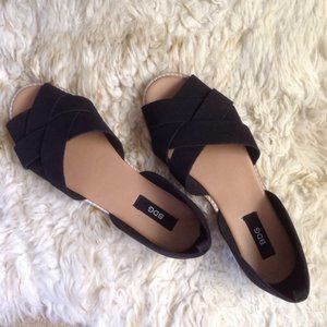 BDG black woven open toe flats BRAND NEW